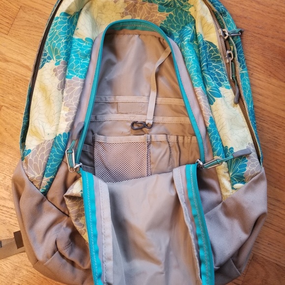 The North Face VAULT Backpack blue/green floral - Picture 3 of 6